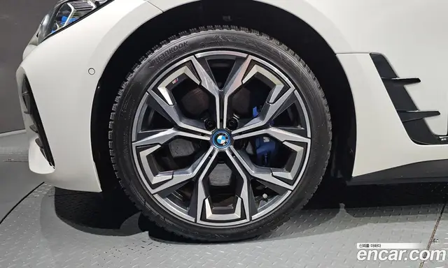 BMW i4 2023 0.2 автомат (гидро), миниатюра 5
