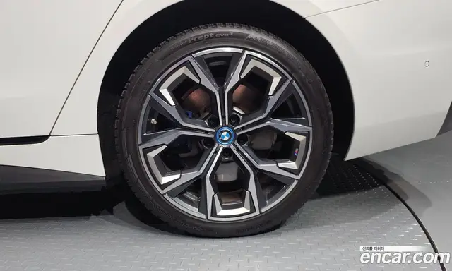 BMW i4 2023 0.2 автомат (гидро), миниатюра 7
