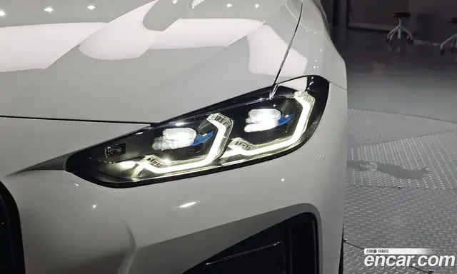 BMW i4 2023 0.2 автомат (гидро), миниатюра 8
