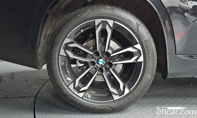BMW X1 2025 2.0 автомат (гидро), миниатюра 6