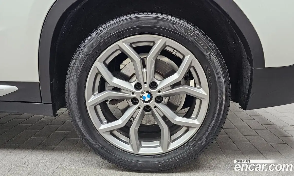 BMW X4 2019 2.0 автомат (гидро), фото 7