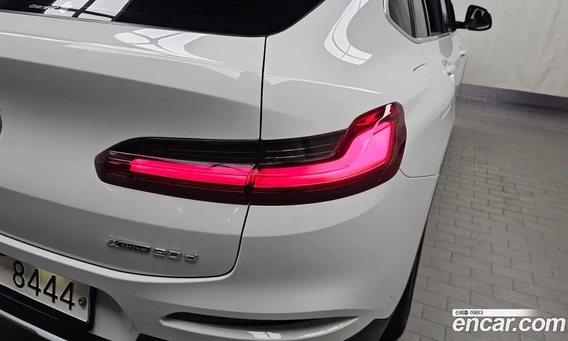 BMW X4 2019 2.0 автомат (гидро), фото 9