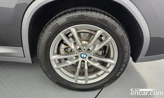 BMW X4 2020 2.0 автомат (гидро), миниатюра 7