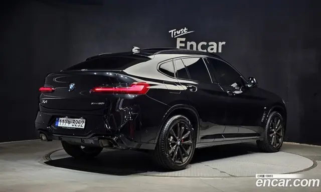 BMW X4 2025 2.0 автомат (гидро), миниатюра 2