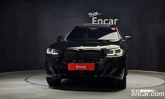 BMW X4 2025 2.0 автомат (гидро), миниатюра 3