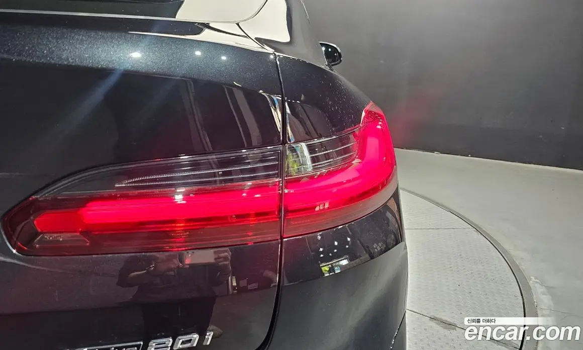 BMW X4 2025 2.0 автомат (гидро), фото 9