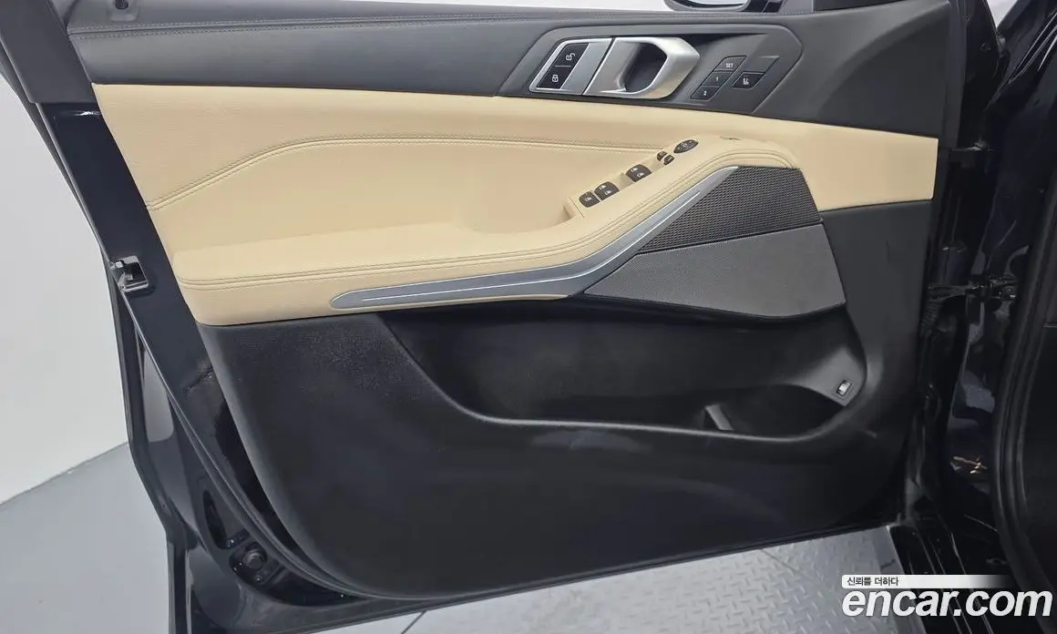 BMW X5 2021 3.0 автомат (гидро), фото 14