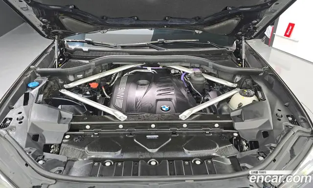 BMW X5 2024 3.0 автомат (гидро), миниатюра 6