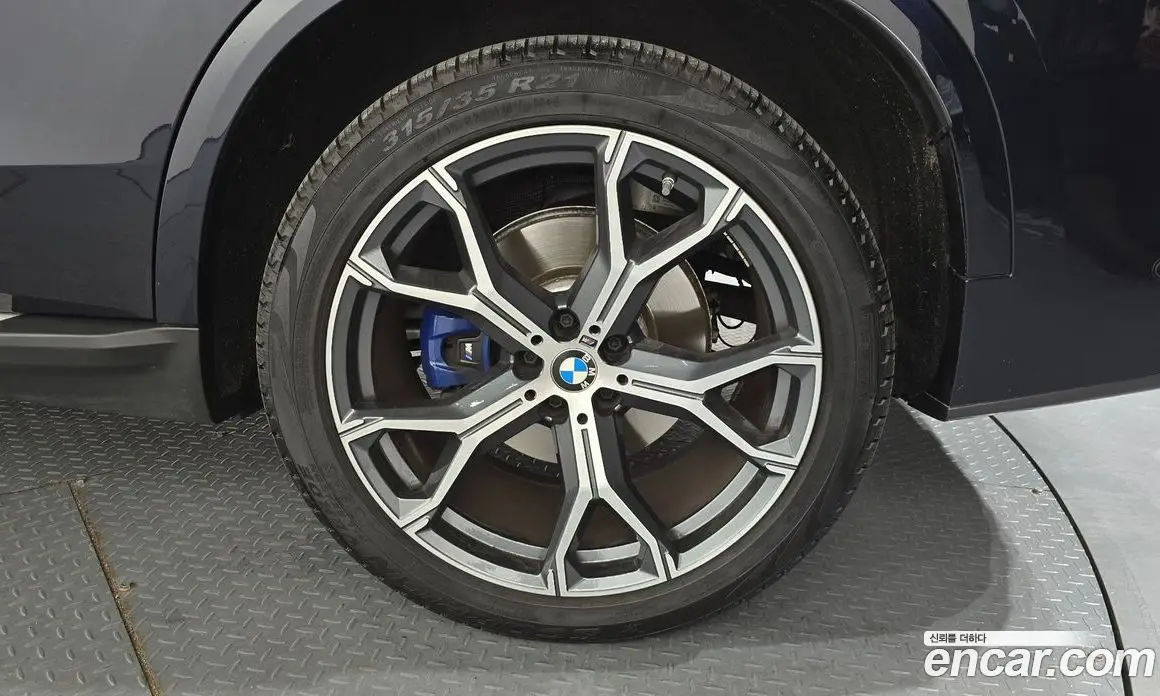 BMW X5 2024 3.0 автомат (гидро), фото 7