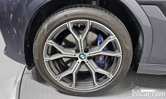 BMW X6 2021 3.0 автомат (гидро), миниатюра 5