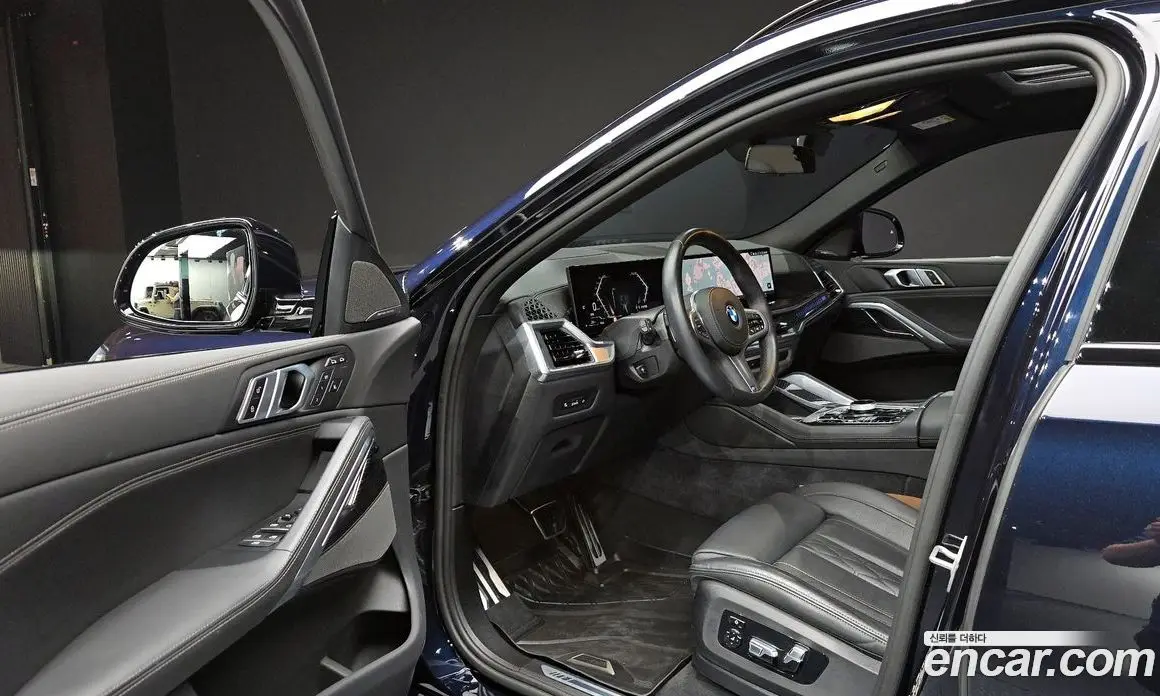 BMW X6 2024 3.0 автомат (гидро), фото 13
