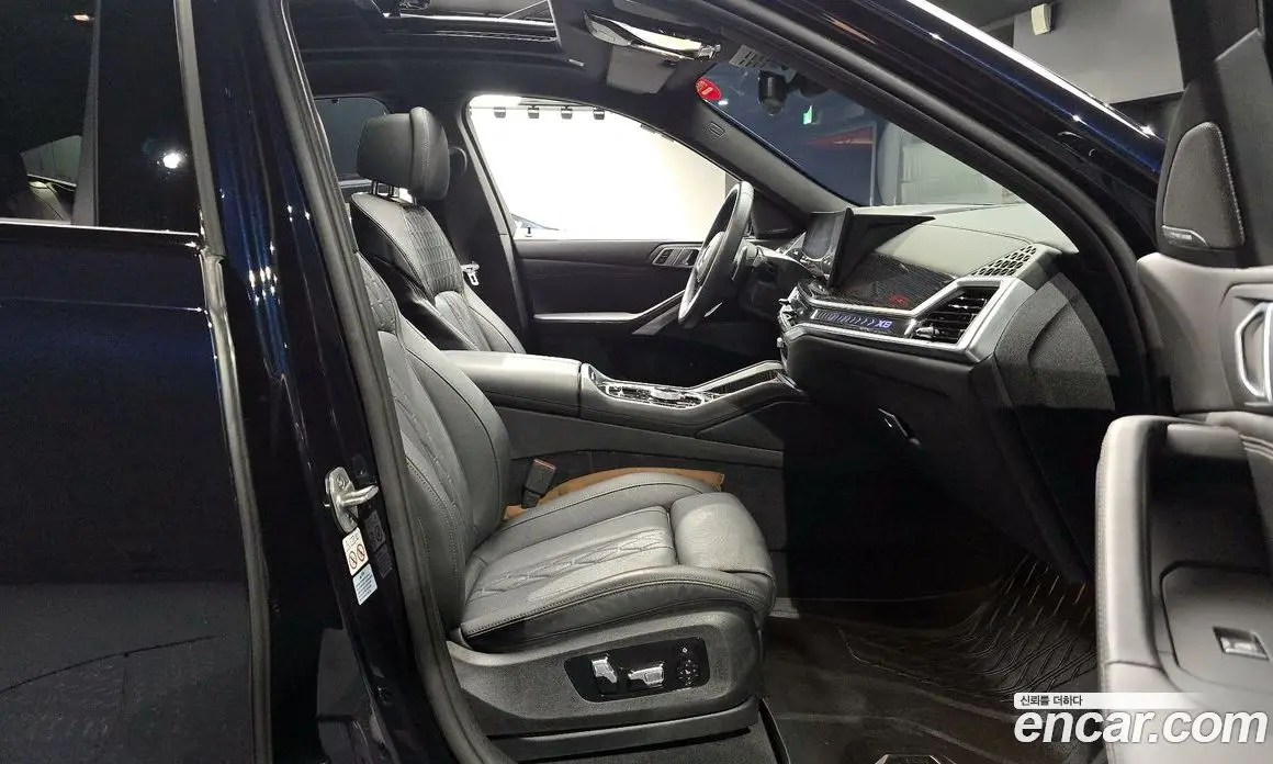 BMW X6 2024 3.0 автомат (гидро), фото 16