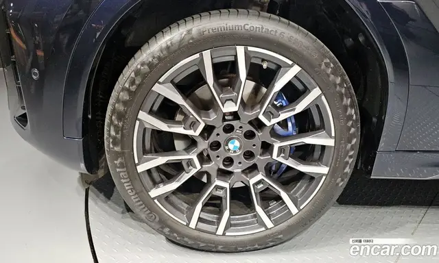 BMW X6 2024 3.0 автомат (гидро), миниатюра 5