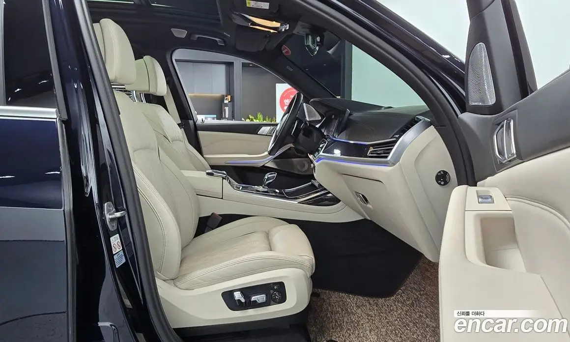 BMW X7 2021 3.0 автомат (гидро), фото 16