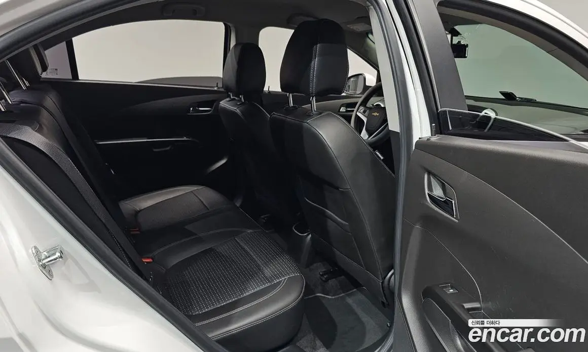 Chevrolet Aveo 2017 1.4 автомат (гидро), фото 16 Chevrolet Aveo 2017 1.4 автомат (гидро), фото 16