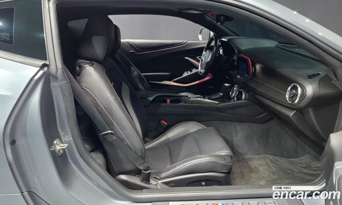 Chevrolet Camaro 2018 6.2 автомат (гидро), фото 17