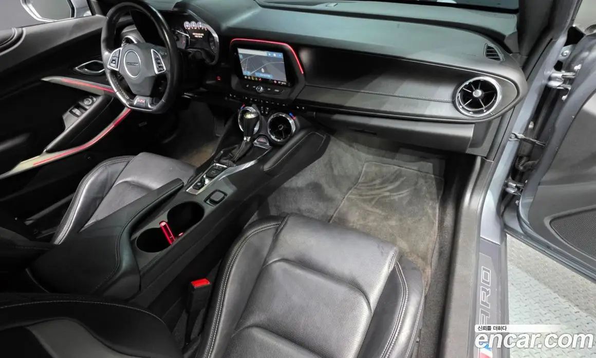 Chevrolet Camaro 2018 6.2 автомат (гидро), фото 10