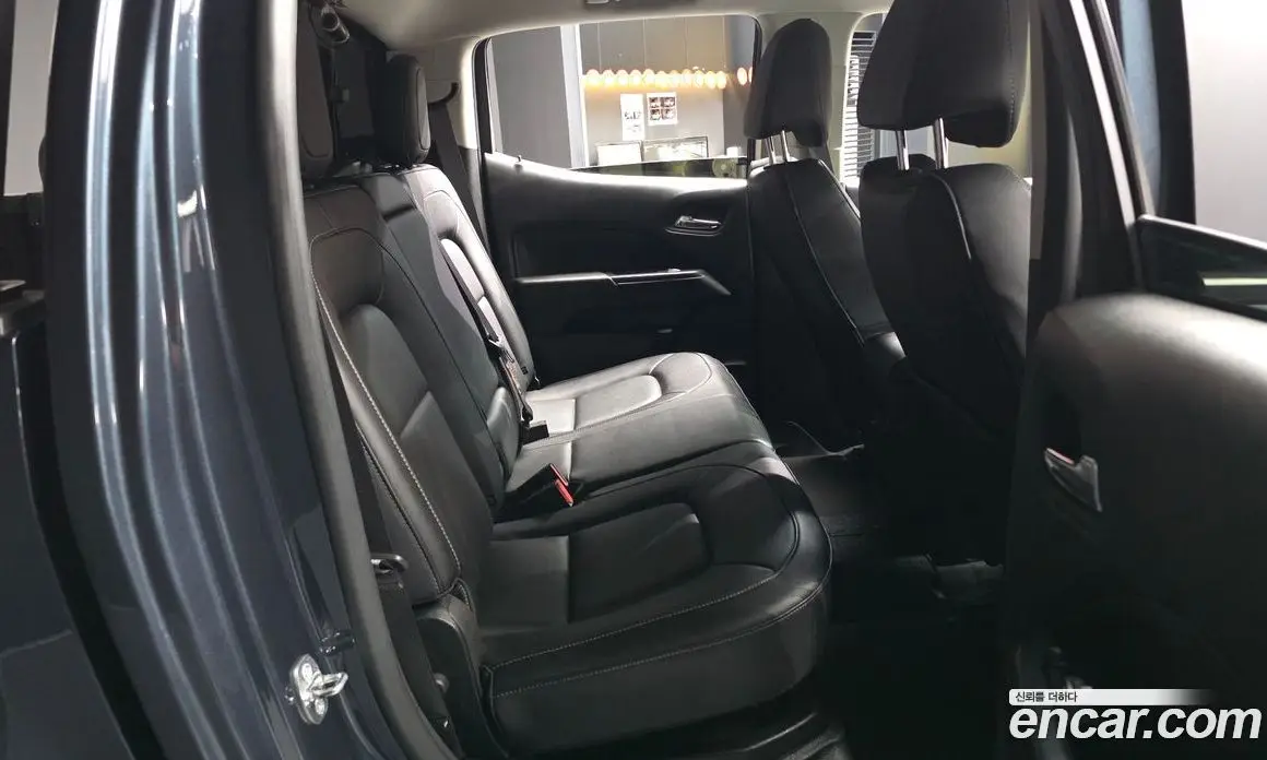 Chevrolet Colorado 2020 3.6 автомат (гидро), фото 18