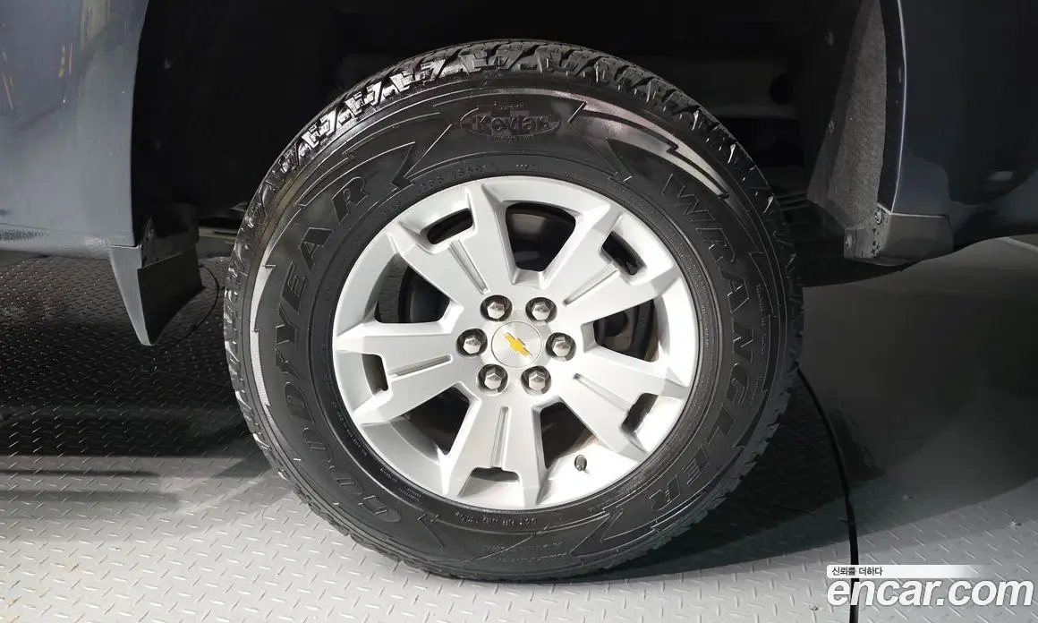Chevrolet Colorado 2020 3.6 автомат (гидро), фото 5