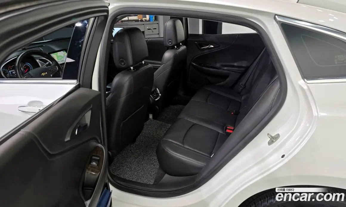 Chevrolet Malibu 2016 2.0 автомат (гидро), фото 16