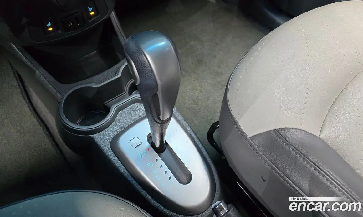 Chevrolet Spark 2013 1.0 автомат (гидро), фото 12