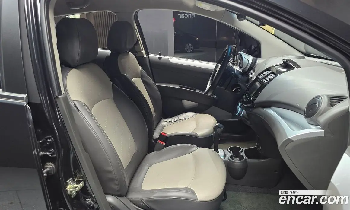 Chevrolet Spark 2013 1.0 автомат (гидро), фото 16