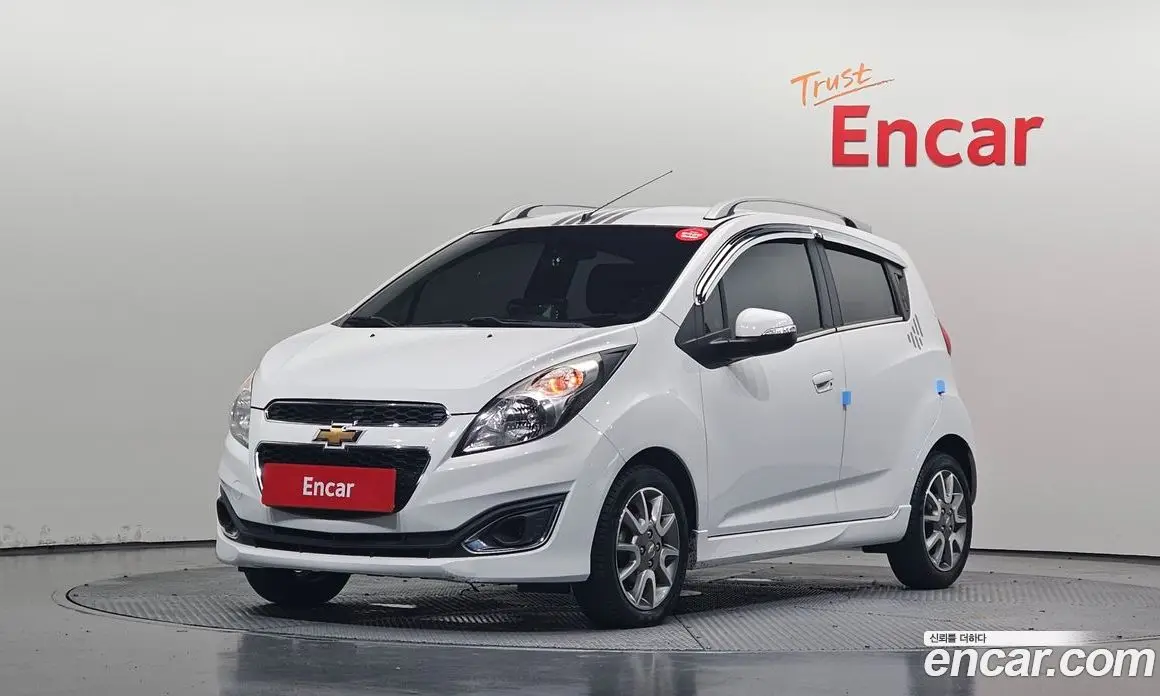 Chevrolet Spark 2014 1.0 автомат (гидро), фото 1 Chevrolet Spark 2014 1.0 автомат (гидро), фото 1