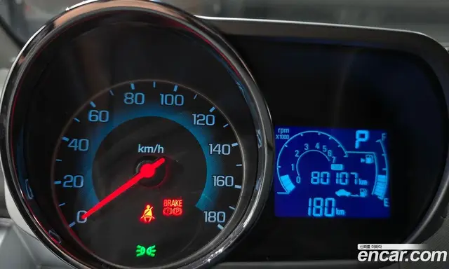 Chevrolet Spark 2015 1.0 автомат (гидро), миниатюра 11