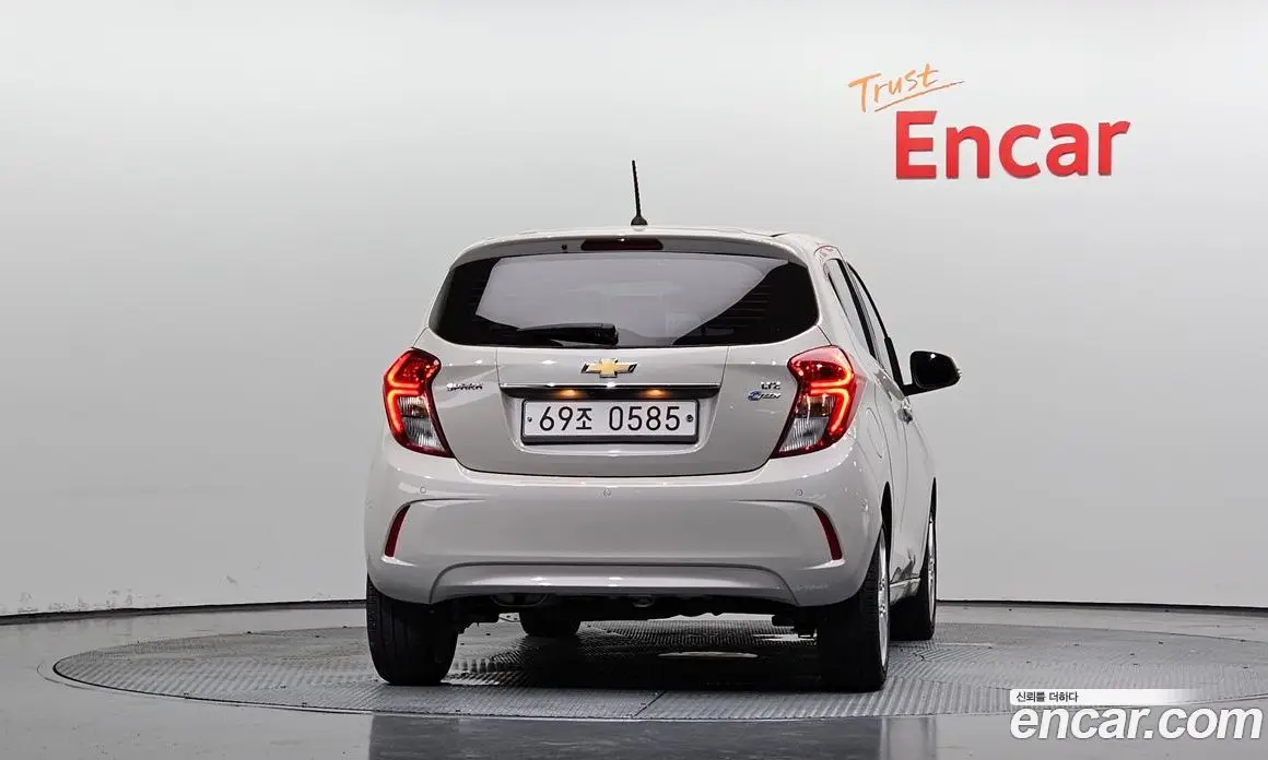 Chevrolet Spark 2016 1.0 автомат (гидро), фото 4