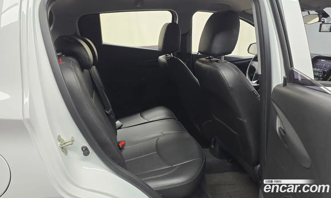Chevrolet Spark 2017 1.0 автомат (гидро), фото 18 Chevrolet Spark 2017 1.0 автомат (гидро), фото 18