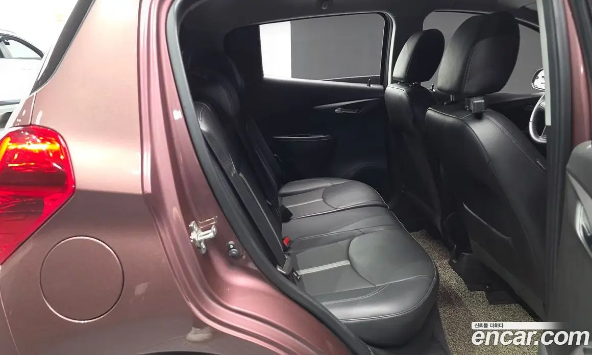 Chevrolet Spark 2018 1.0 автомат (гидро), фото 17
