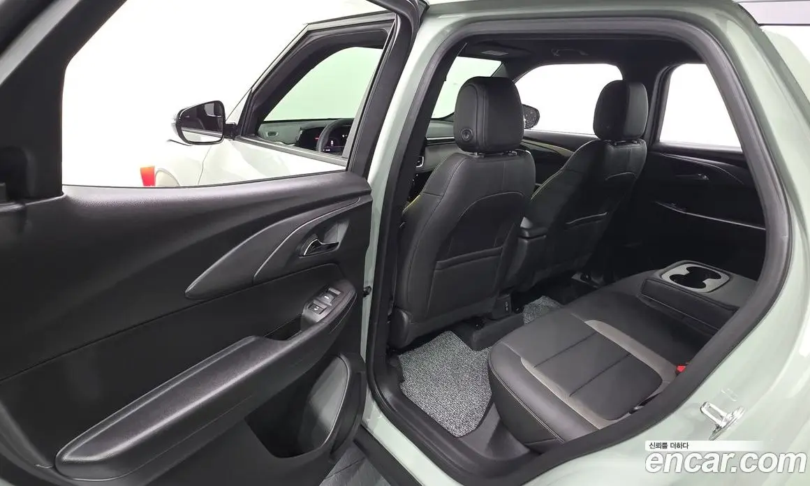 Chevrolet TrailBlazer 2025 1.3 автомат (гидро), фото 18 Chevrolet TrailBlazer 2025 1.3 автомат (гидро), фото 18