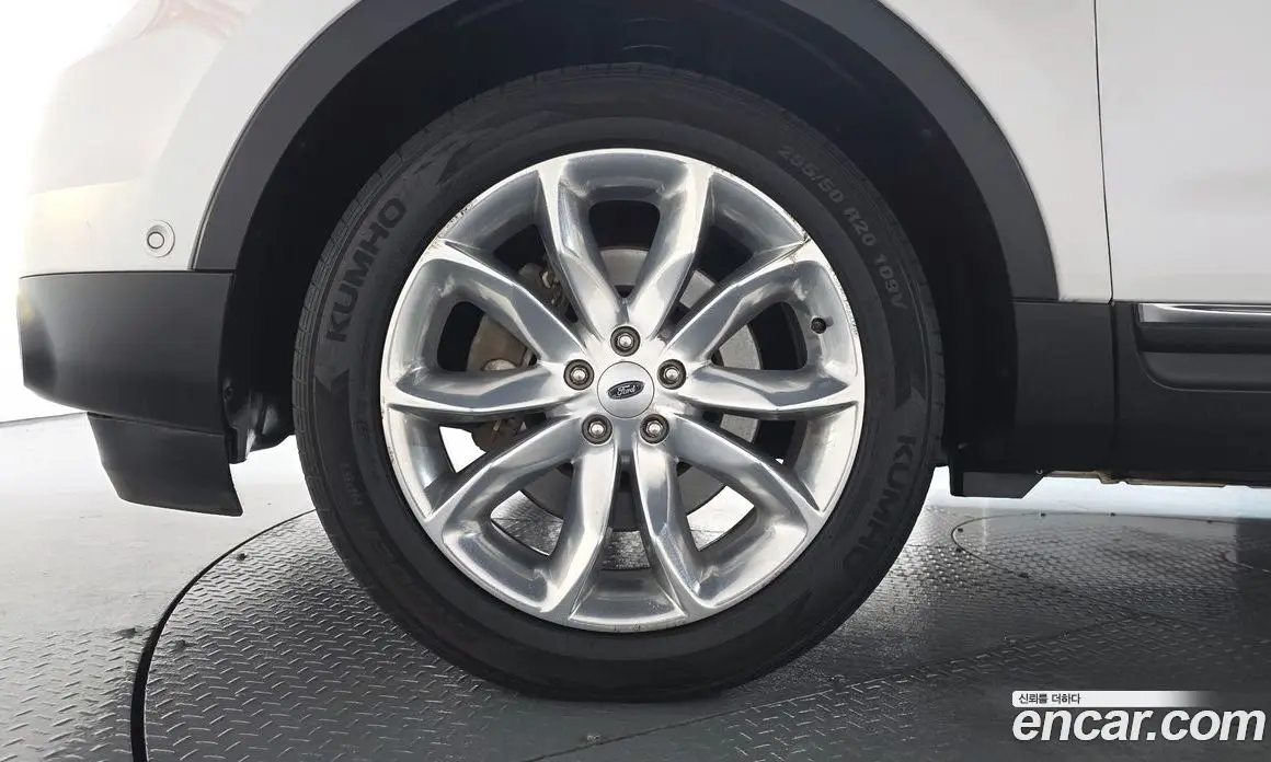 Ford Explorer 2015 3.5 автомат (гидро), фото 4 Ford Explorer 2015 3.5 автомат (гидро), фото 4