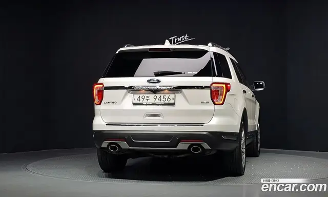 Ford Explorer 2018 2.3 автомат (гидро), миниатюра 4