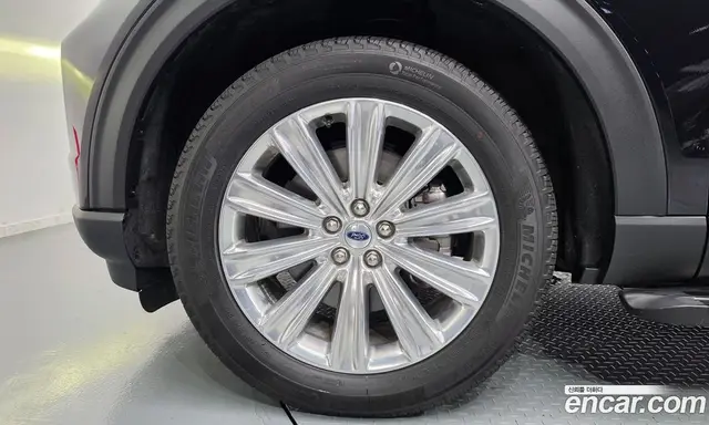 Ford Explorer 2022 3.3 автомат (гидро), миниатюра 5 Ford Explorer 2022 3.3 автомат (гидро), миниатюра 5