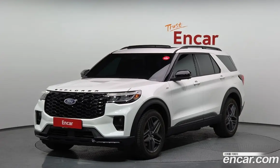 Ford Explorer 2025 2.3 автомат (гидро), фото 1 Ford Explorer 2025 2.3 автомат (гидро), фото 1