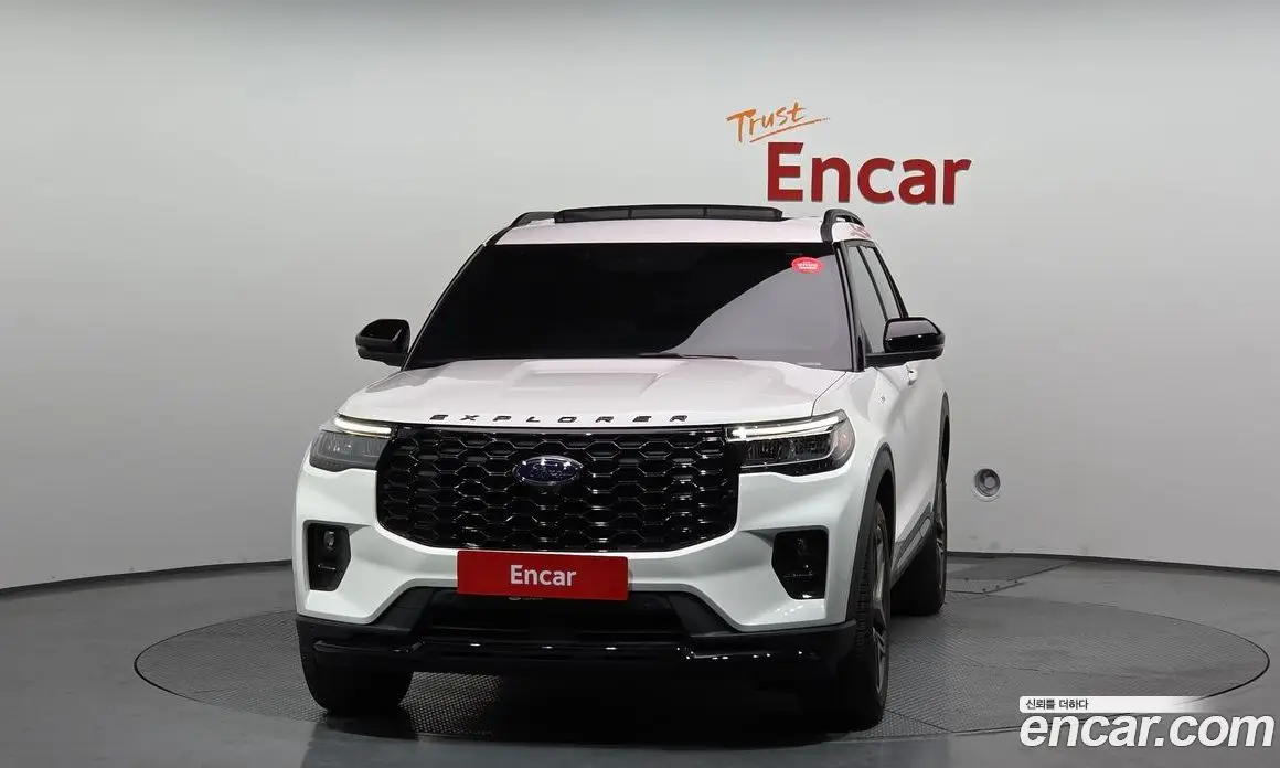 Ford Explorer 2025 2.3 автомат (гидро), фото 3 Ford Explorer 2025 2.3 автомат (гидро), фото 3