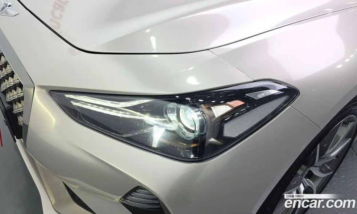 Genesis G70 2018 2.0 автомат (гидро), фото 8 Genesis G70 2018 2.0 автомат (гидро), фото 8