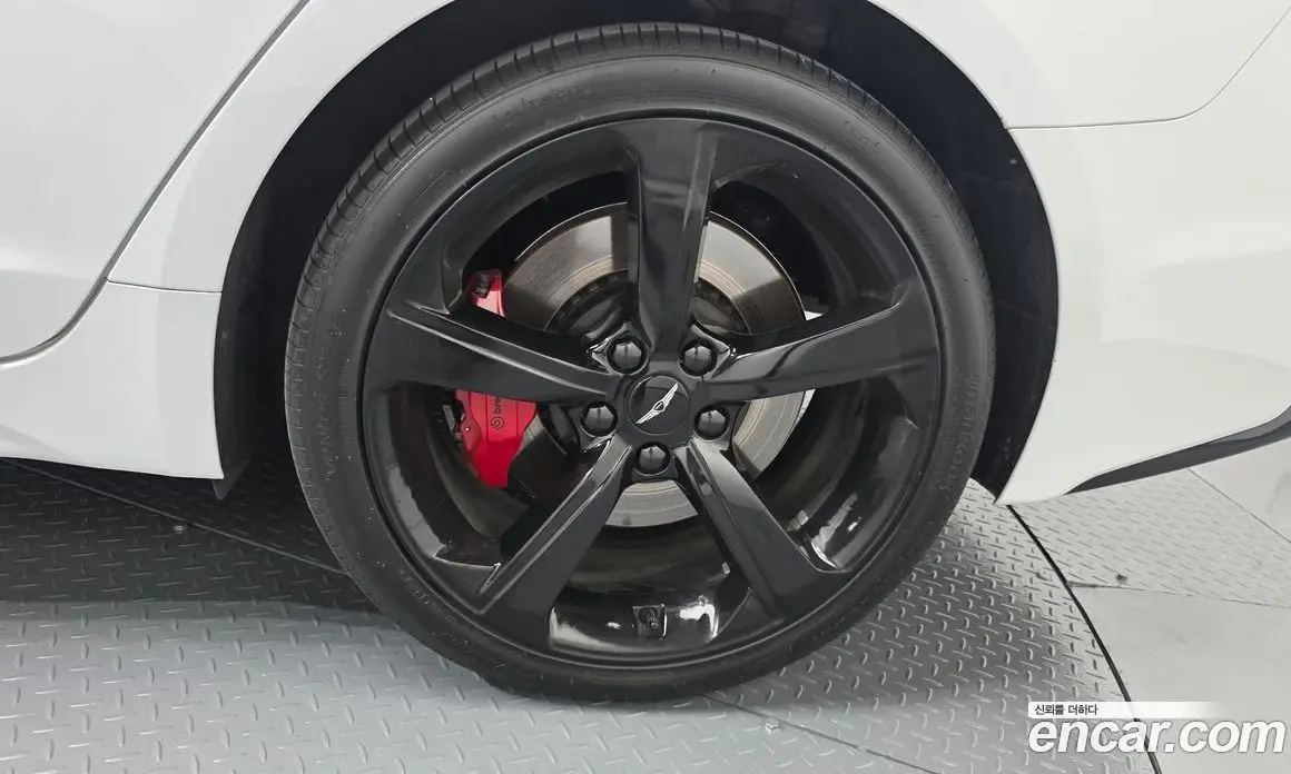 Genesis G70 2018 2.0 автомат (гидро), фото 6 Genesis G70 2018 2.0 автомат (гидро), фото 6