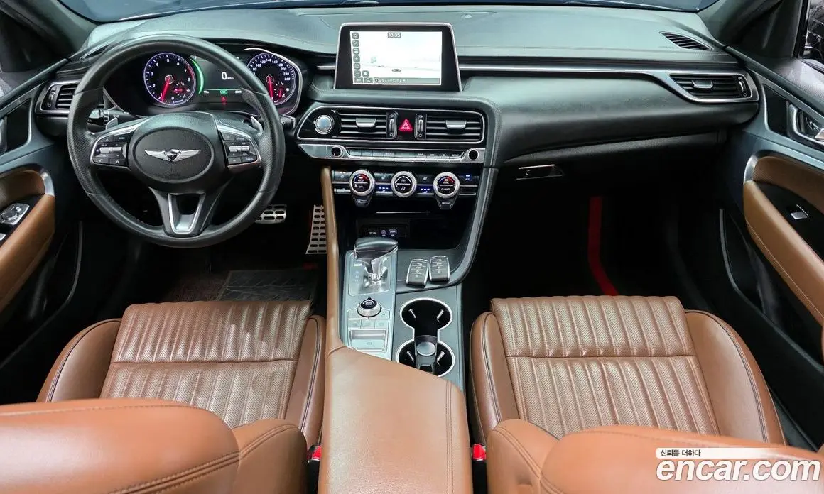 Genesis G70 2019 2.0 автомат (гидро), фото 9 Genesis G70 2019 2.0 автомат (гидро), фото 9