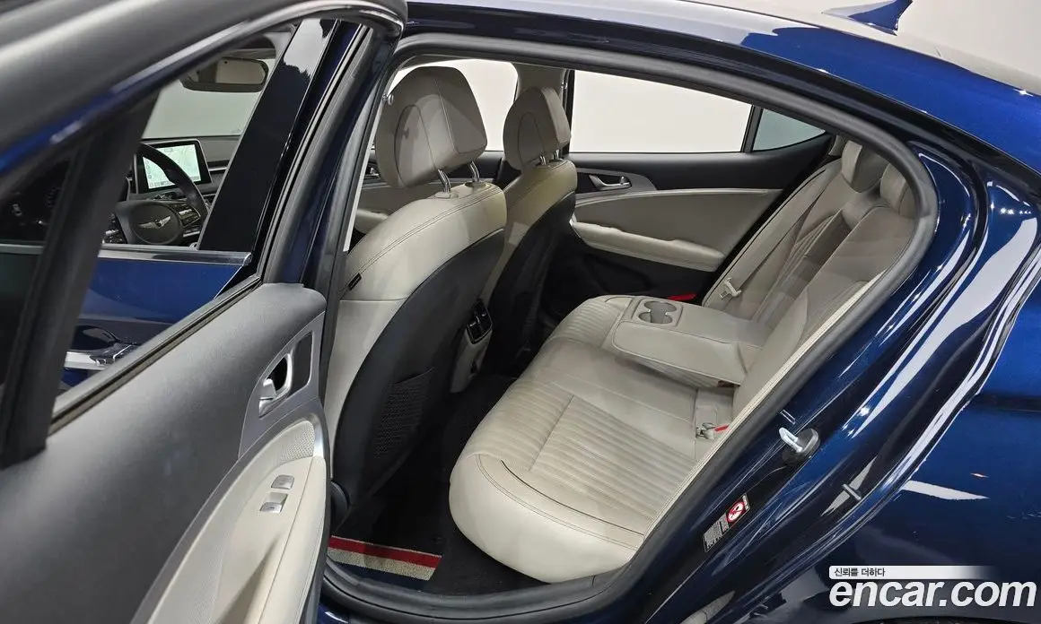 Genesis G70 2019 2.0 автомат (гидро), фото 18 Genesis G70 2019 2.0 автомат (гидро), фото 18
