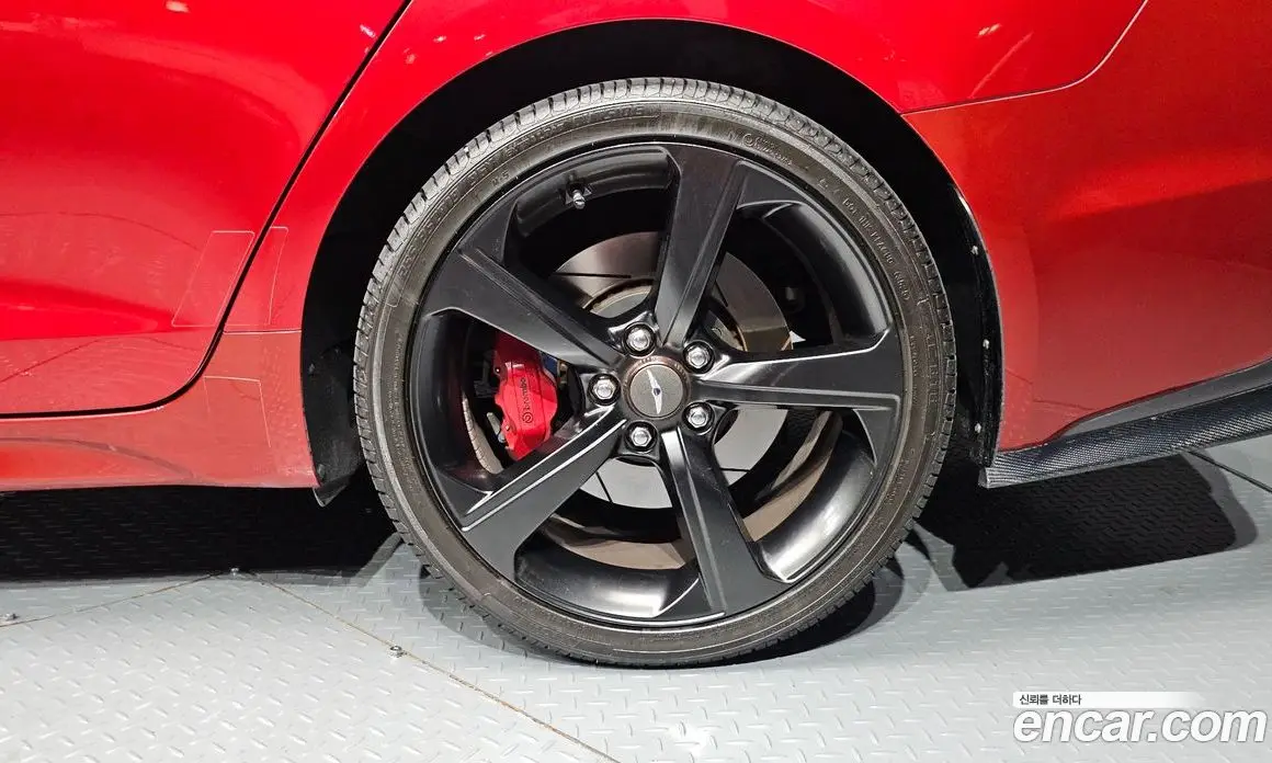 Genesis G70 2019 2.0 автомат (гидро), фото 6 Genesis G70 2019 2.0 автомат (гидро), фото 6