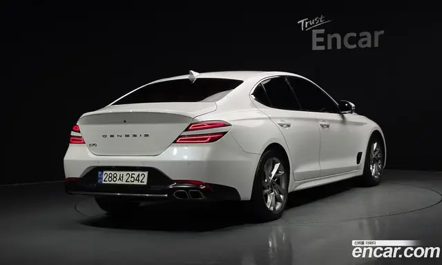 Genesis G70, 2020, 37 690 км