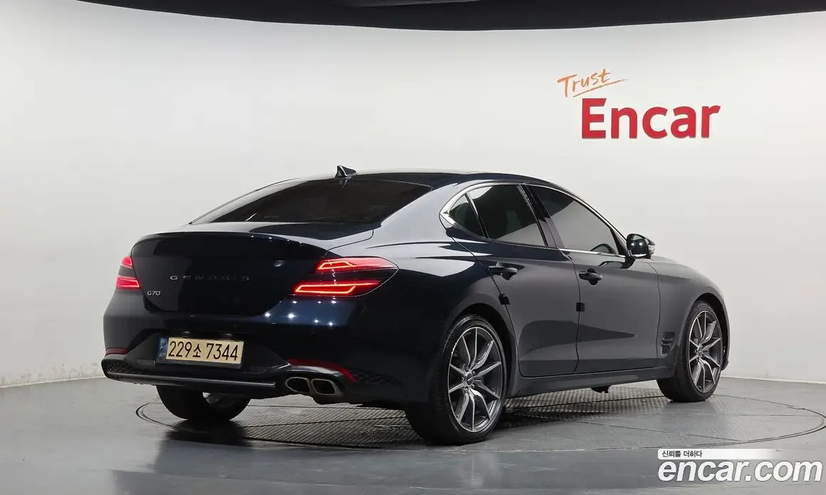 Genesis G70 2021 2.0 автомат (гидро), фото 2 Genesis G70 2021 2.0 автомат (гидро), фото 2