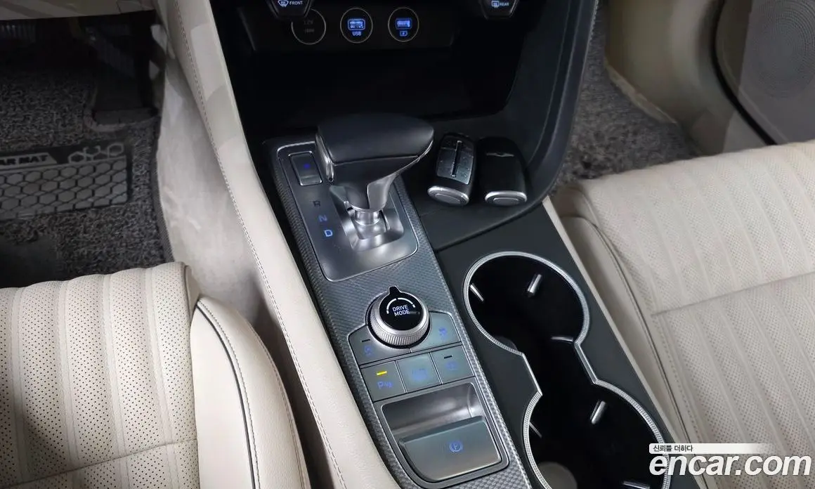 Genesis G70 2021 2.0 автомат (гидро), фото 12 Genesis G70 2021 2.0 автомат (гидро), фото 12