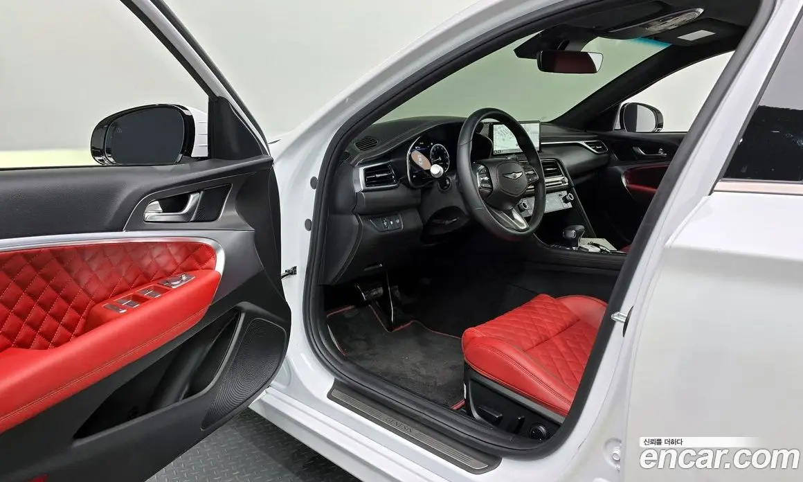 Genesis G70 2025 2.5 автомат (гидро), фото 13