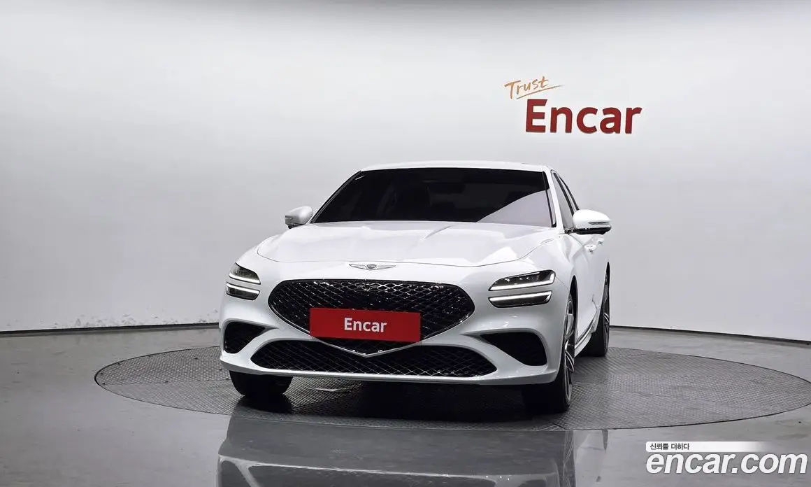 Genesis G70 2025 2.5 автомат (гидро), фото 3