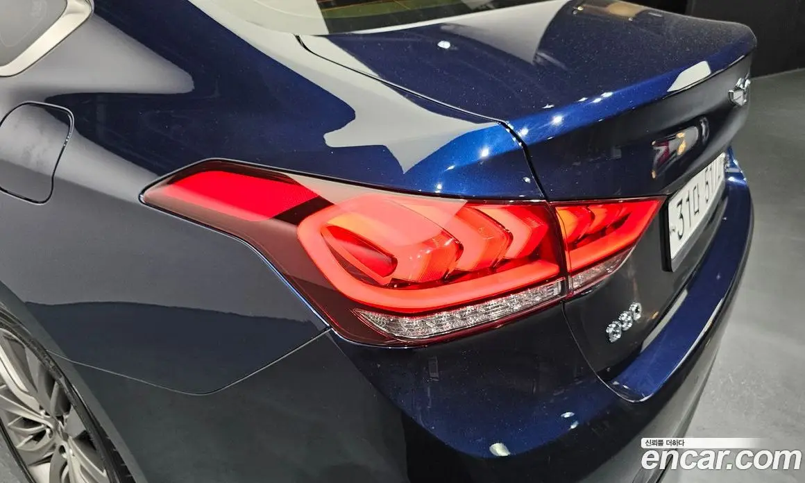 Genesis G80 2018 2.2 автомат (гидро), фото 9 Genesis G80 2018 2.2 автомат (гидро), фото 9
