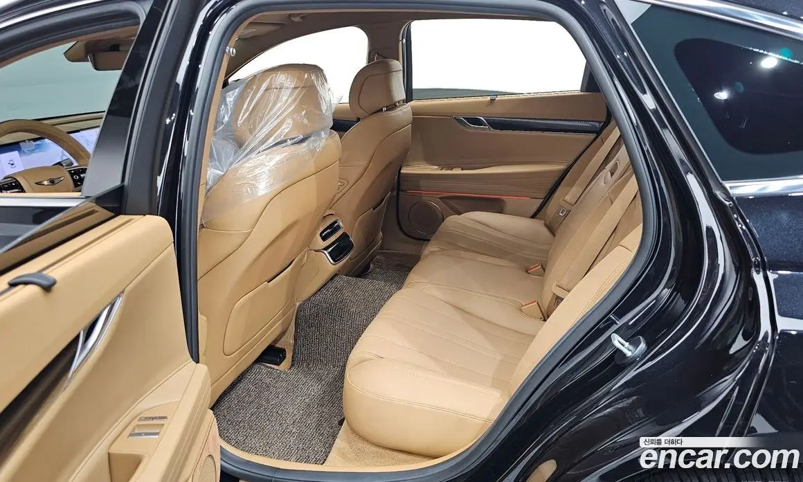 Genesis G80 2025 2.5 автомат (гидро), фото 17
