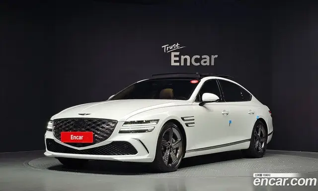 Genesis G80, 2025, 10 925 км